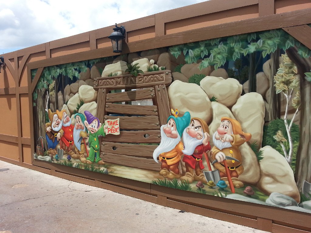 2013-04-17 13.14.59.jpg - Great art on the temporary walls for the dwarves' mine train.